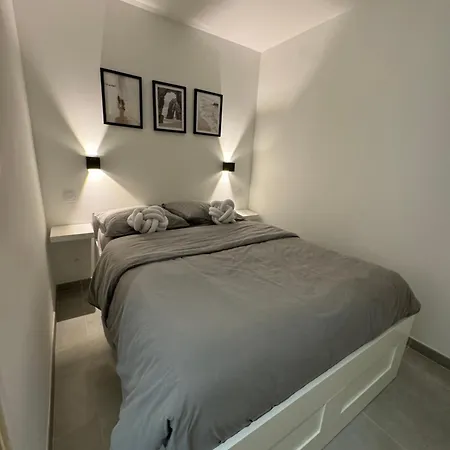 Apartment L'appart De Timmaflo Fréjus